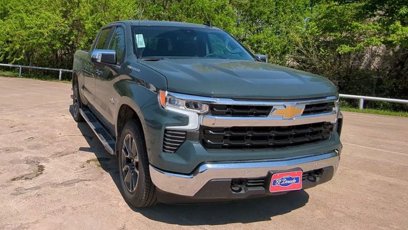 New 2025 Chevrolet Silverado 1500 LT w/ Texas Edition Plus