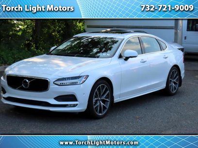 Used 2019 Volvo S90 T6 Momentum