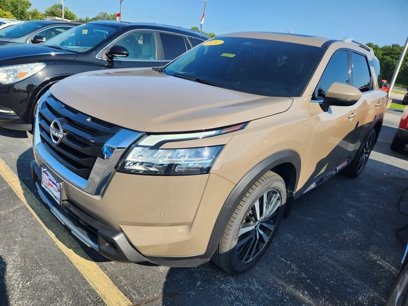 Used 2024 Nissan Pathfinder Platinum