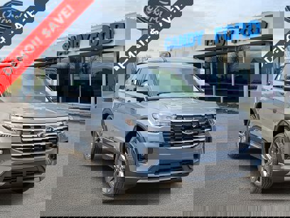 New 2025 Ford Explorer Active