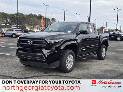 New 2024 Toyota Tacoma SR5