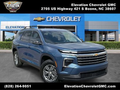 New 2025 Chevrolet Traverse LT