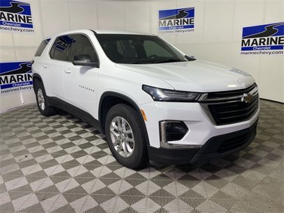 Used 2023 Chevrolet Traverse LS