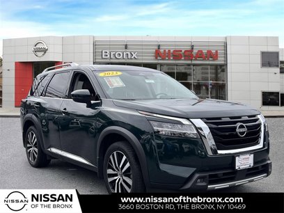 Used 2023 Nissan Pathfinder Platinum