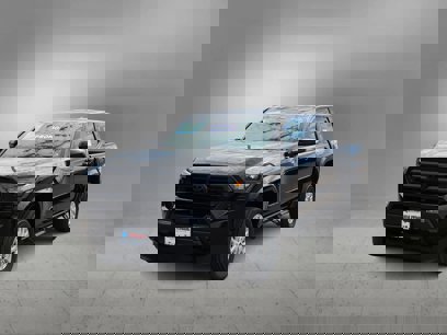 New 2025 Toyota Tacoma SR5