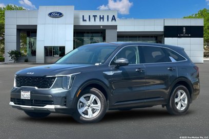 Used 2024 Kia Sorento LX