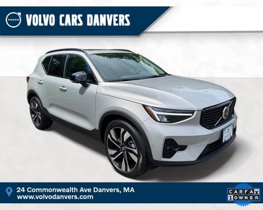 Certified 2025 Volvo XC40 B5 Plus