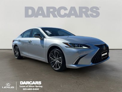 New 2025 Lexus ES 350 w/ Premium Package