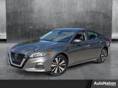 Used 2022 Nissan Altima 2.5 SV