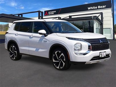 Used 2023 Mitsubishi Outlander SE