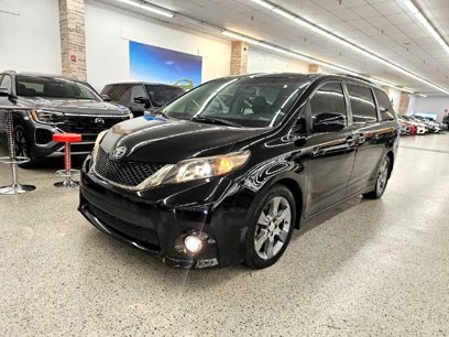 Used 2012 Toyota Sienna SE