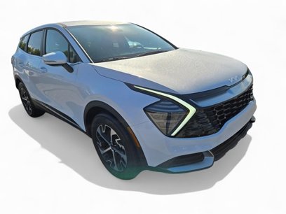 New 2025 Kia Sportage EX