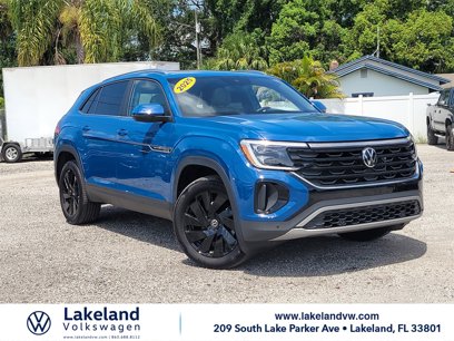 Used 2025 Volkswagen Atlas Cross Sport SE w/ Panoramic Sunroof Package