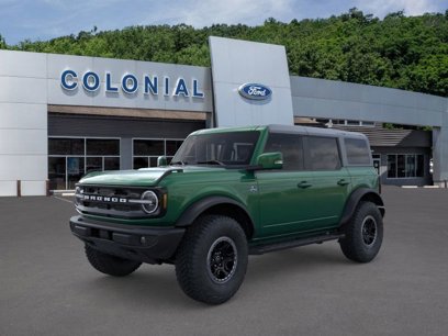 New 2024 Ford Bronco Outer Banks w/ Sasquatch Package