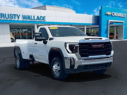 Used 2024 GMC Sierra 3500 Pro w/ Convenience Package