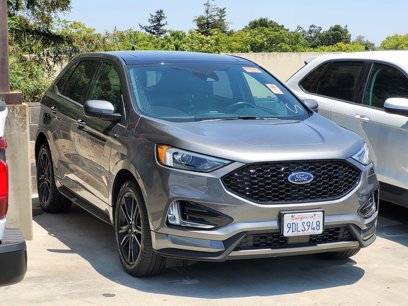 Used 2022 Ford Edge ST-Line w/ Class II Trailer Tow Package