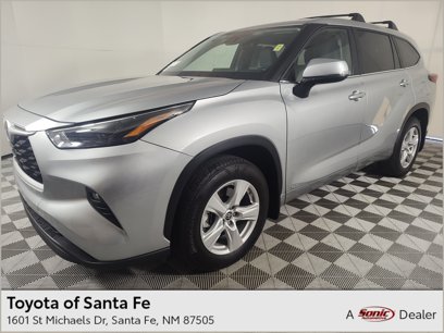 Used 2023 Toyota Highlander LE
