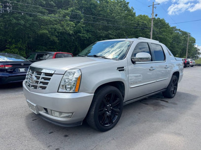 Used 2010 Cadillac Escalade EXT Premium