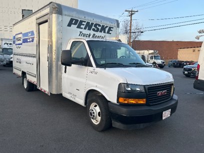 Used 2022 GMC Savana 3500 Extended w/ Power Convenience Package