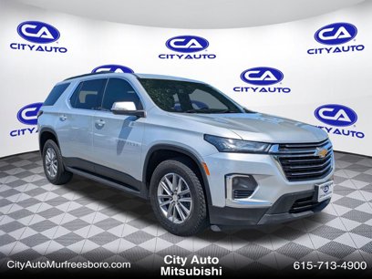 Used 2022 Chevrolet Traverse LT