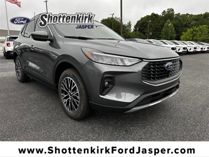 New 2025 Ford Escape SE