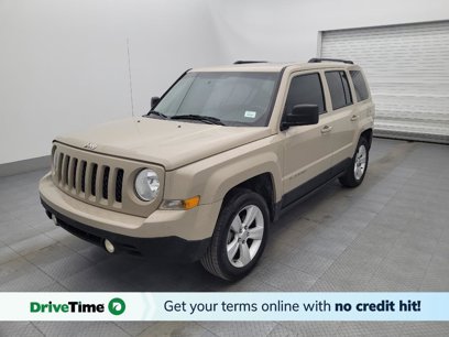 Used 2016 Jeep Patriot Latitude w/ Sun/Sound Group