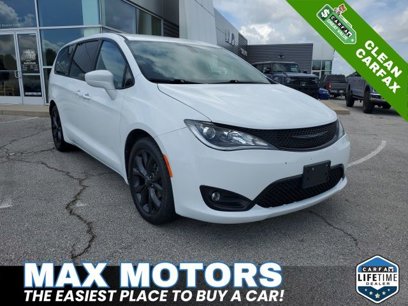 Used 2020 Chrysler Pacifica Touring w/ S Appearance Package