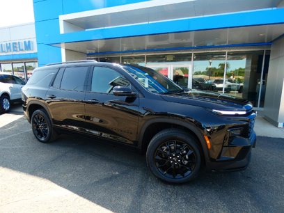 New 2025 Chevrolet Traverse LT w/ Midnight/Sport Edition