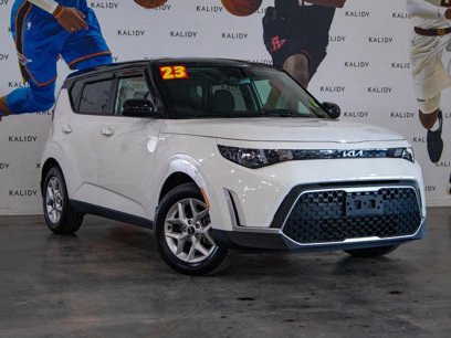 Used 2023 Kia Soul S