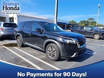 Used 2022 Nissan Pathfinder S