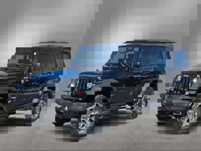 Used 2015 Jeep Wrangler Unlimited Rubicon w/ Connectivity Group
