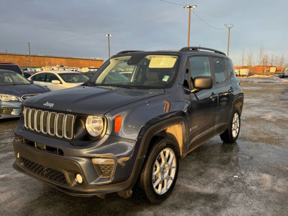 Used 2023 Jeep Renegade Latitude w/ Premium Group