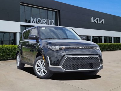 New 2025 Kia Soul LX