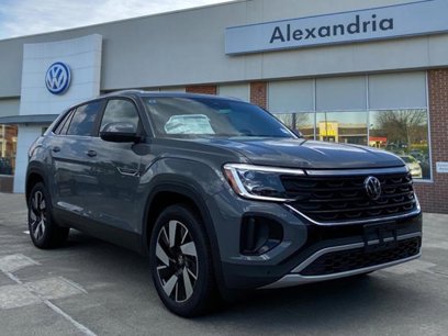 New 2024 Volkswagen Atlas Cross Sport SE