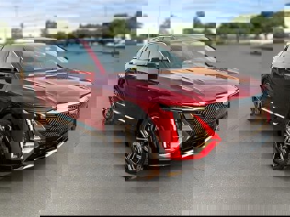 New 2025 Cadillac Lyriq Luxury