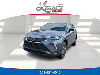 Used 2021 Toyota Venza LE w/ Carpet Mat Package (TMS)