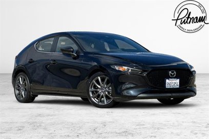 Used 2019 MAZDA MAZDA3 Hatchback w/ Preferred Package