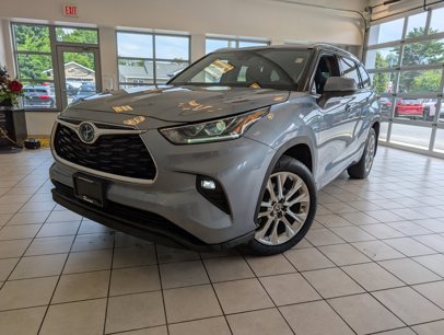 Used 2024 Toyota Highlander Limited
