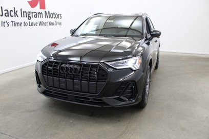New 2025 Audi Q3 2.0T Premium