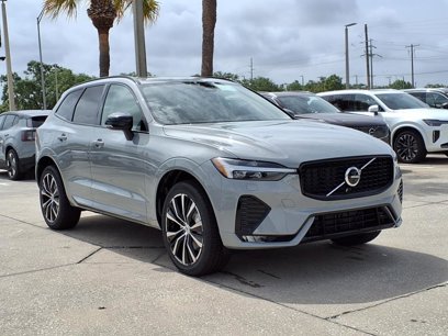 New 2025 Volvo XC60 B5 Plus w/ Protection Package Premier