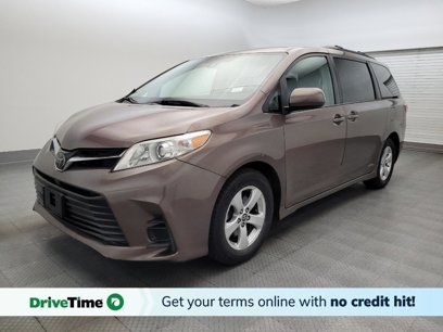 Used 2018 Toyota Sienna LE