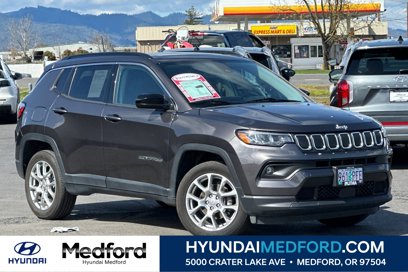 Used 2022 Jeep Compass Latitude w/ Sun and Sound Group