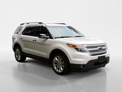 Used 2014 Ford Explorer XLT w/ Equipment Group 202A