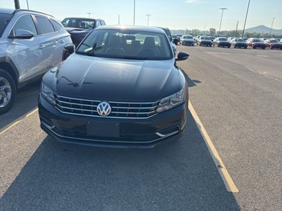 Used 2017 Volkswagen Passat 1.8T SE