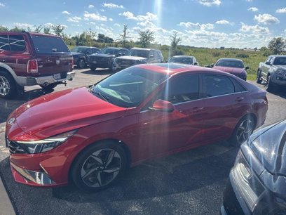 Certified 2021 Hyundai Elantra Limited w/ Cargo Package