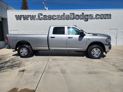 Used 2024 RAM 2500 Tradesman w/ Chrome Appearance Group