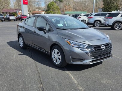New 2025 Nissan Versa S w/ Trunk Package
