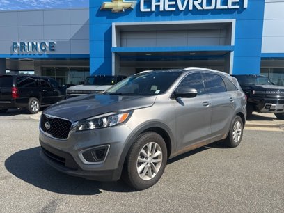 Used 2017 Kia Sorento LX