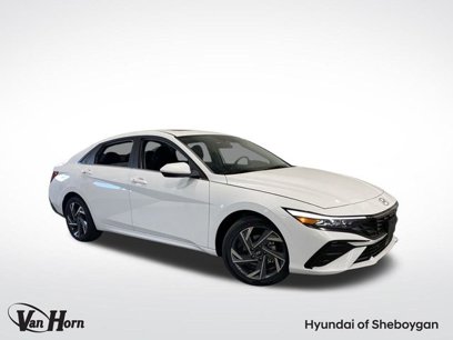 New 2025 Hyundai Elantra SEL