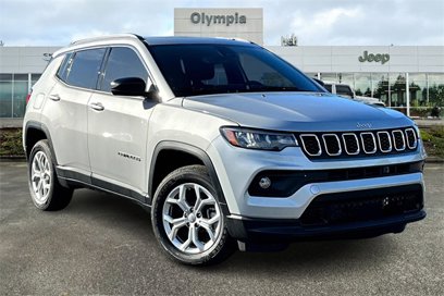 New 2024 Jeep Compass Latitude w/ Sun and Sound Group